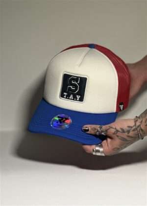 GORRA SIMBOLO BLANCO DREAMING