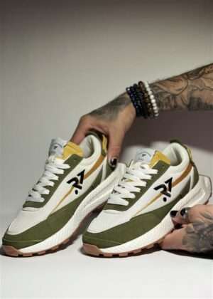 ZAPATILLAS VERDES “OUTS OFF BOUNDS“