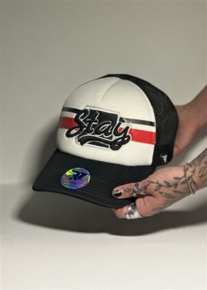 GORRA BLANCA RALLAS ROJAS DREAMING